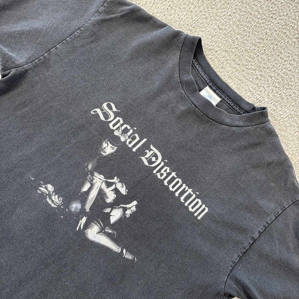 Vintage Social Distortion T Shirt Mens Medium Faded Black Betty Page Maid Y2K